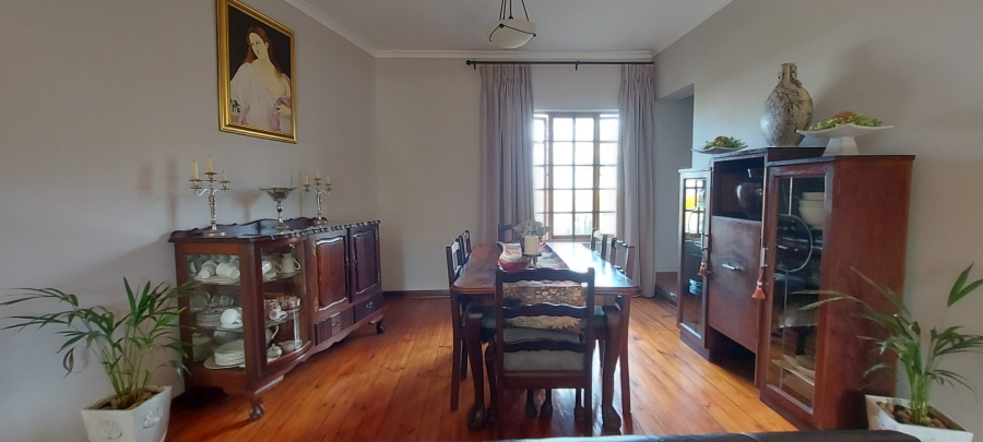 4 Bedroom Property for Sale in Albertinia Western Cape